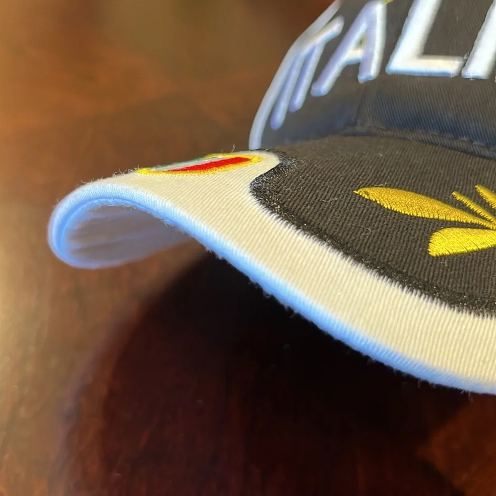 Cap Men’s Italia Design Black&White embroidered adjustable back